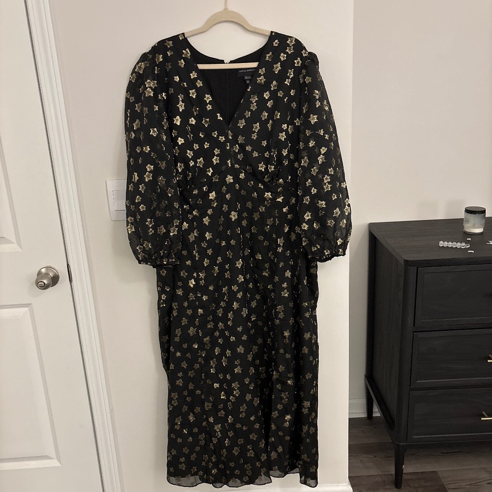 Black and gold stars Donna Morgan dress